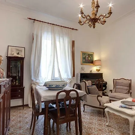 Mimi Apartment With Garden Florenz Exterior foto
